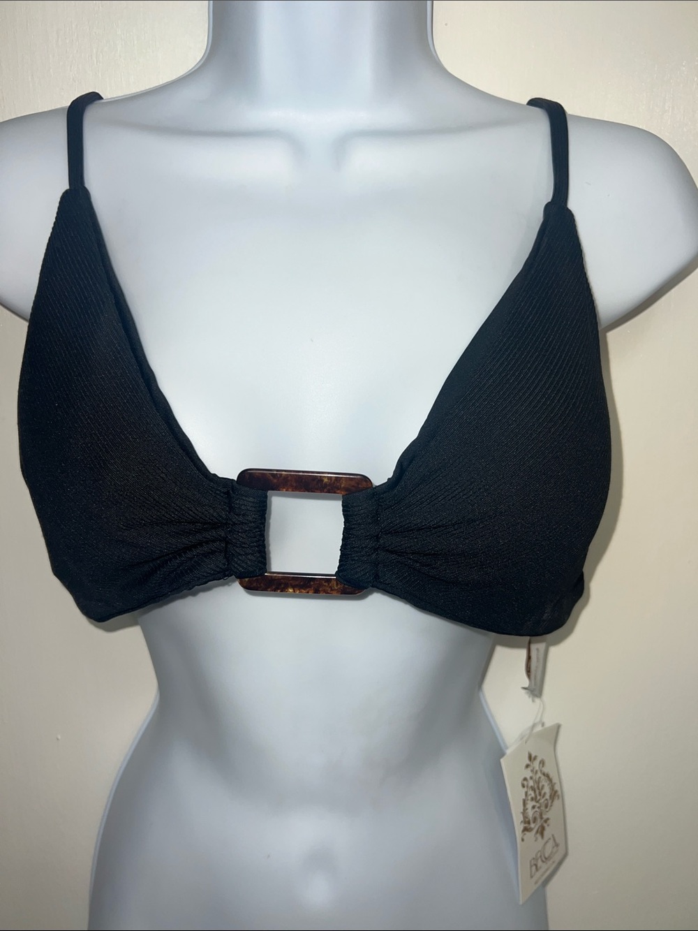 Becca Women's Modern Edge Convertible Ribbed Bikini Top
Size D Cup